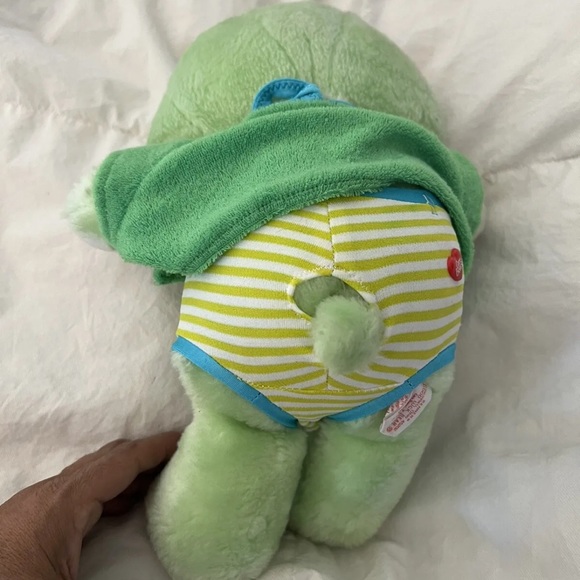 VINTAGE CARE BEAR CAREBEAR GOOD LUCK FOUR LEAF CLOVER 12 Inch  PLUSH Cute Outfit - Picture 4 of 11
